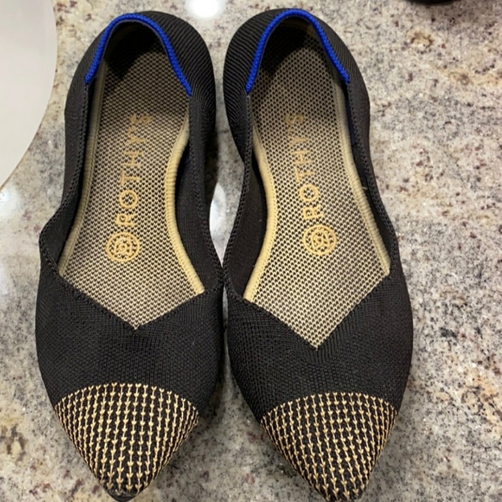 Black and Gold Rothys